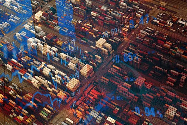 Overlay of cargo port and global trade data for shipping to Italy