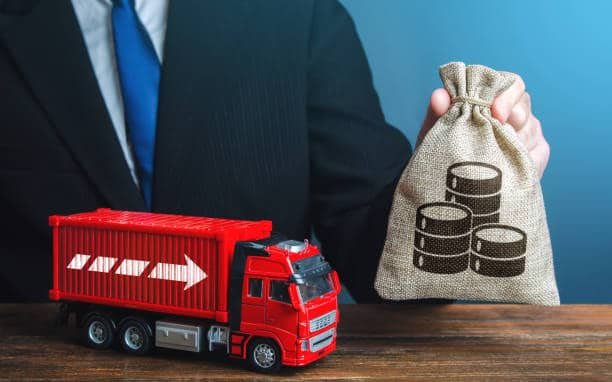 Image of LCL freight truck and cost-saving concept, highlighting affordability of Less Than Container Load shipping.